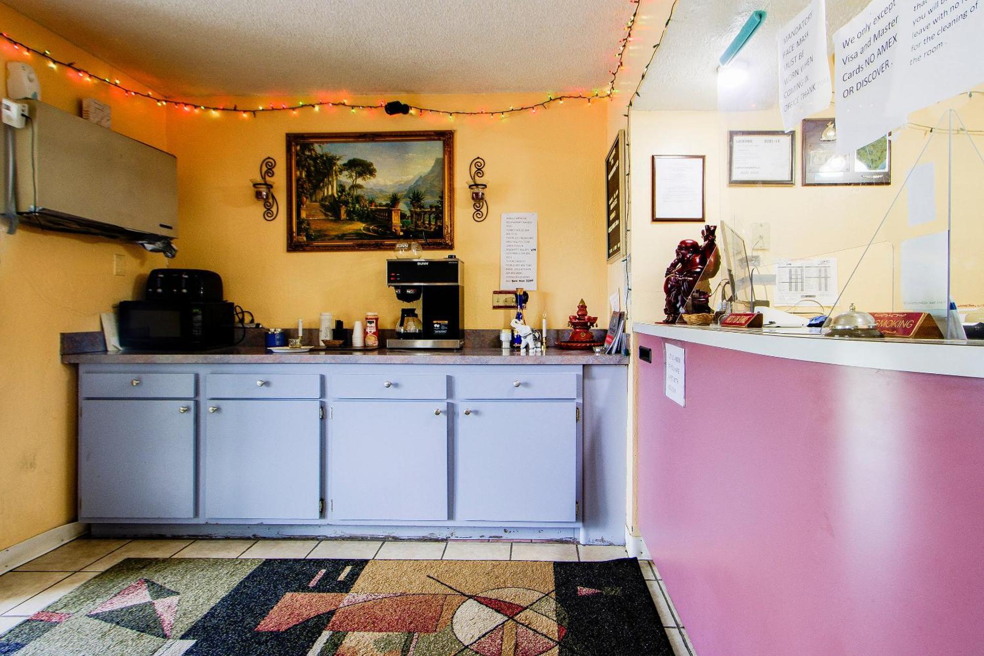 Oyo Hotel Chapmanville Inn, Wv - Hwy 119 외부 사진